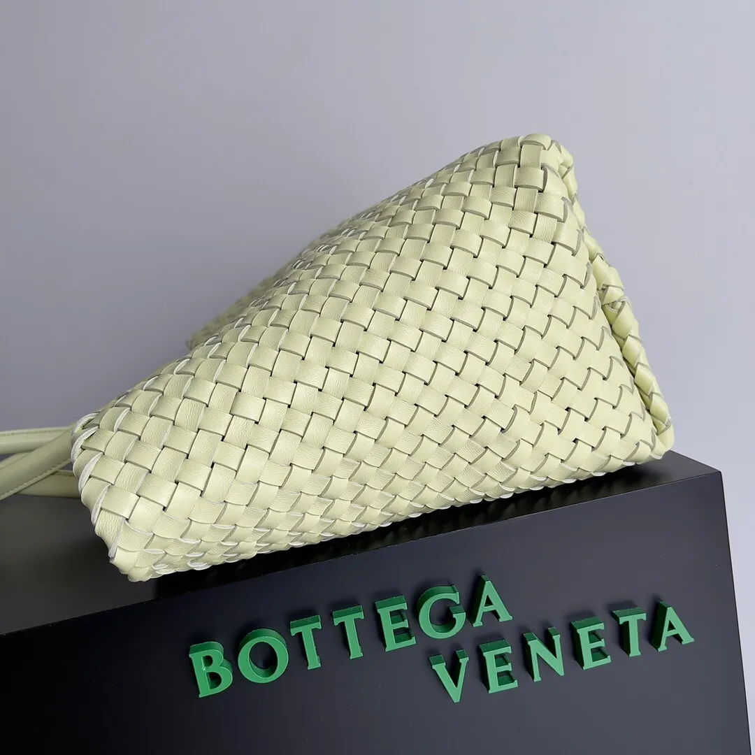 All categories 💚 Authentic bags 💚 BV 2025 new BV handbags